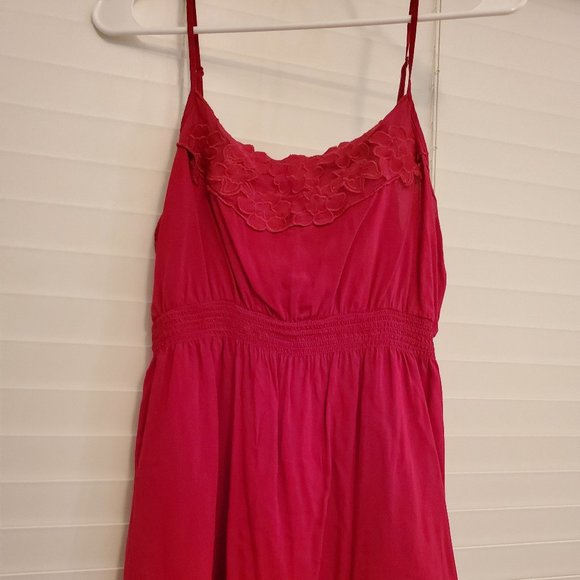 Magenta Floral Tank - Picture 1 of 2